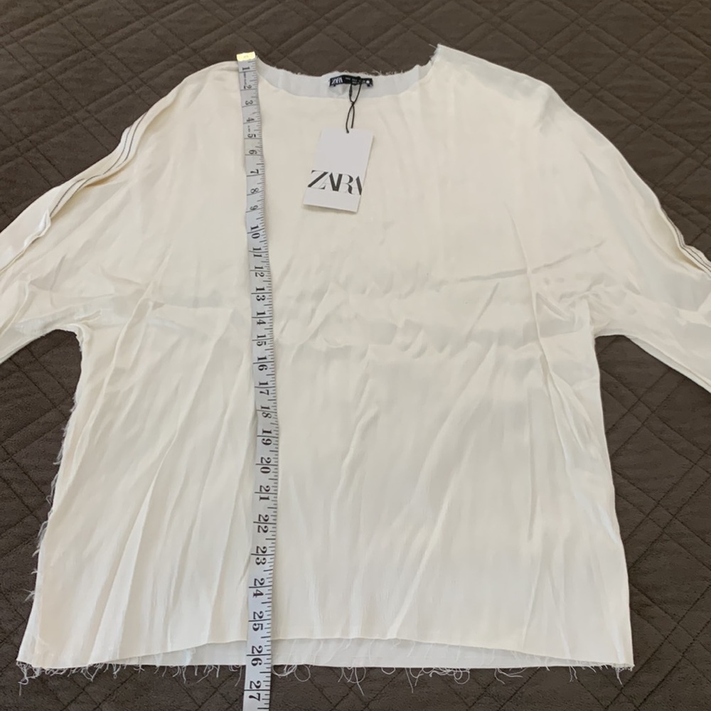 Zara NWT Satin Effect Topstitched Top - Picture 11 of 17